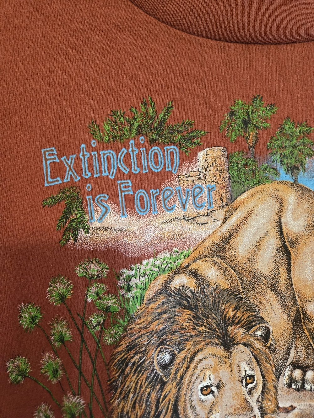 Busch Gardens Lion Graphic Tee - Rust Short Sleeve 23x29 "Extinction Is Forever" - Picture 8 of 13